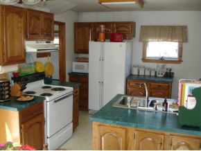 15 Wilson St, Gorham, NH 03581