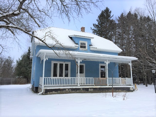 19 Grove StLancaster, NH, 03584Coos County