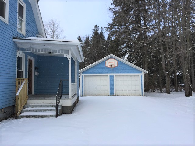 19 Grove StLancaster, NH, 03584Coos County