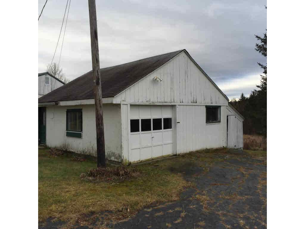385 North Road, Lancaster, NH 03584