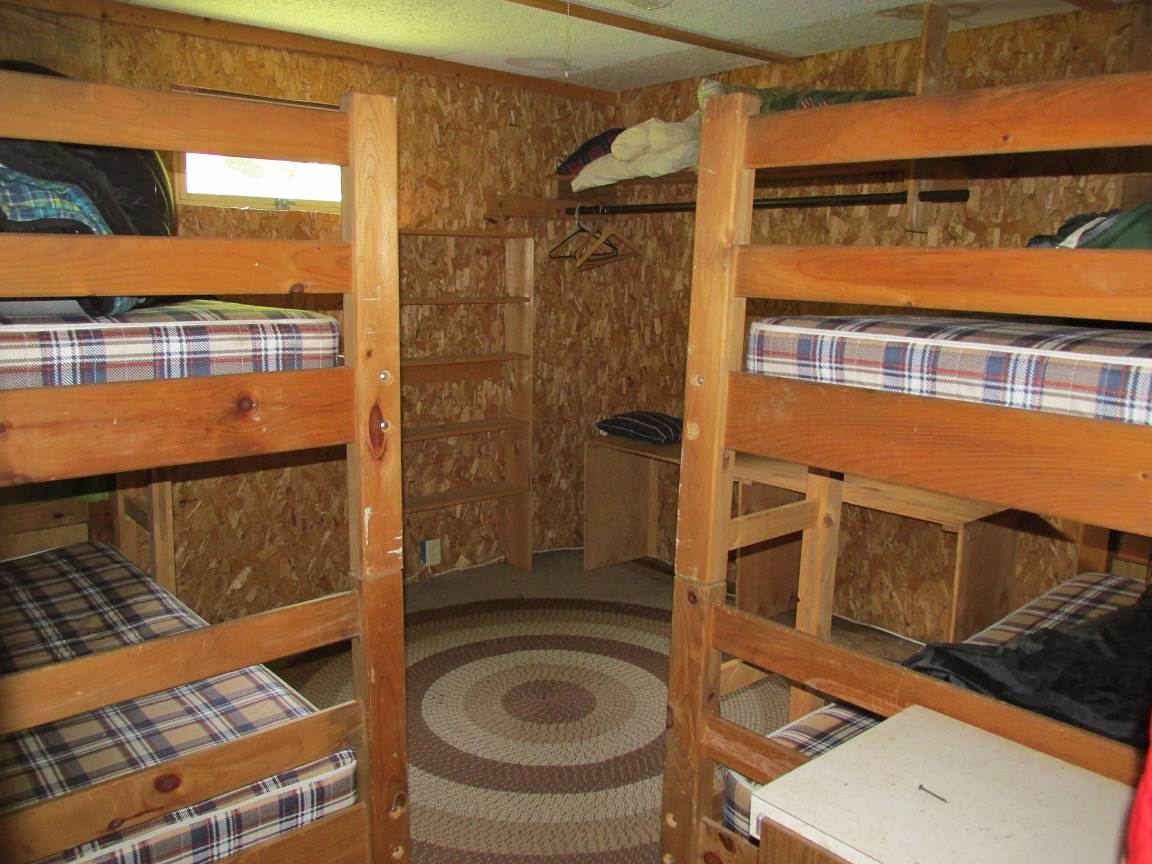 18 Champion Circle, Pittsburg, NH 03592