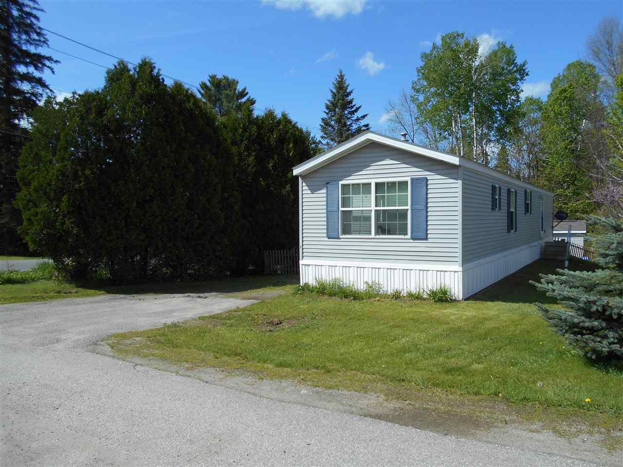 1 Hilltop Manor Street Road, Whitefield, NH 03598