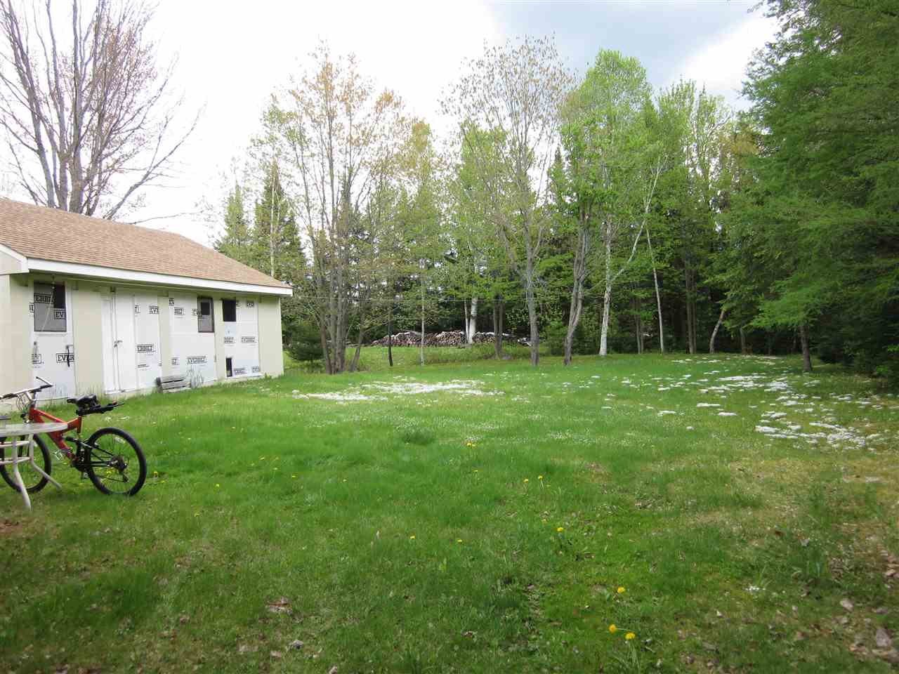 32 Shirlaw Drive, Whitefield, NH 03598