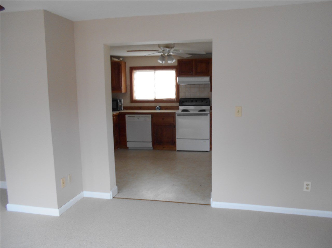 36 Elm Street, Whitefield, NH 03598