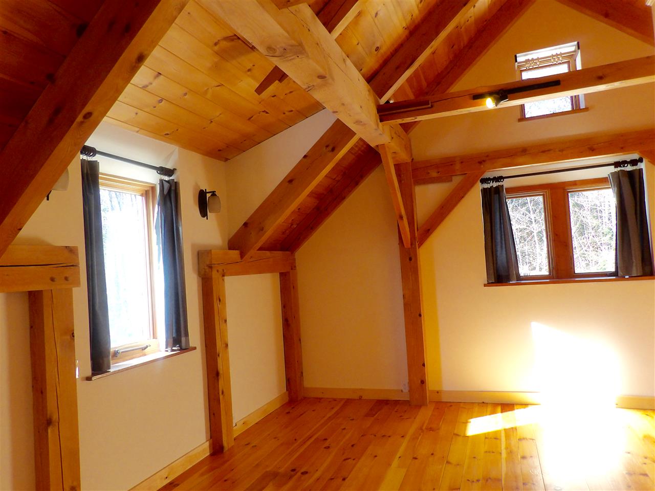 125 Winch Hill Road, Langdon, NH 03602