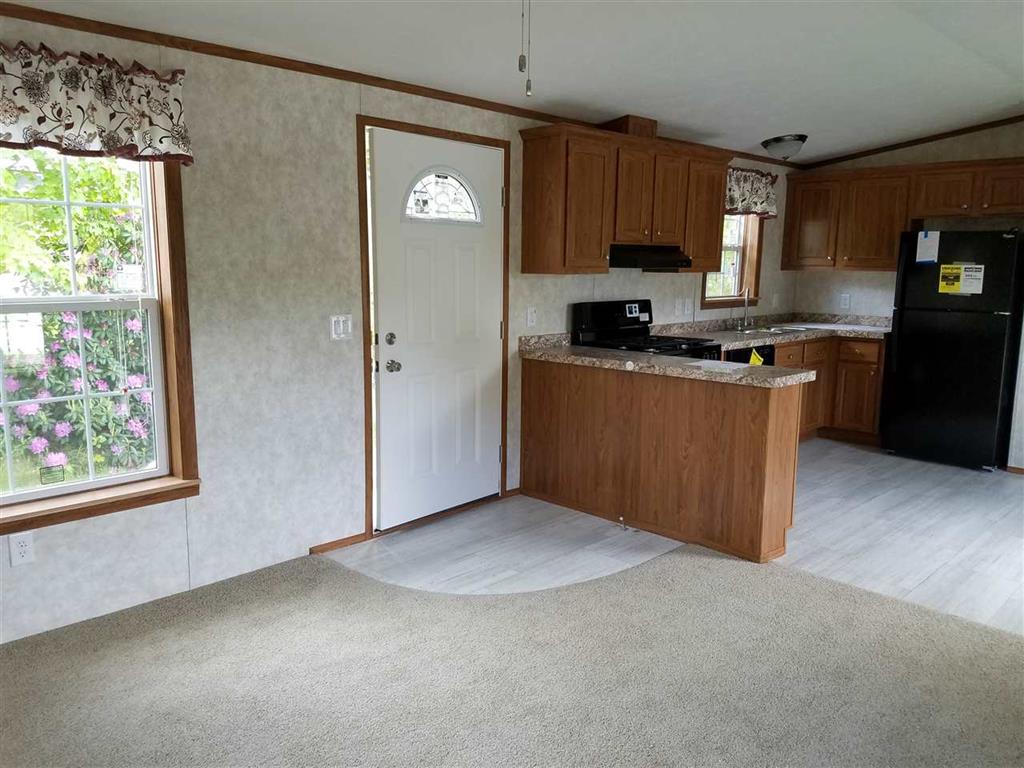 38 Hillside Twin Valley Estates, Charlestown, NH 03603