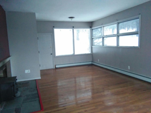 7 Devon LnClaremont, NH, 03743Sullivan County