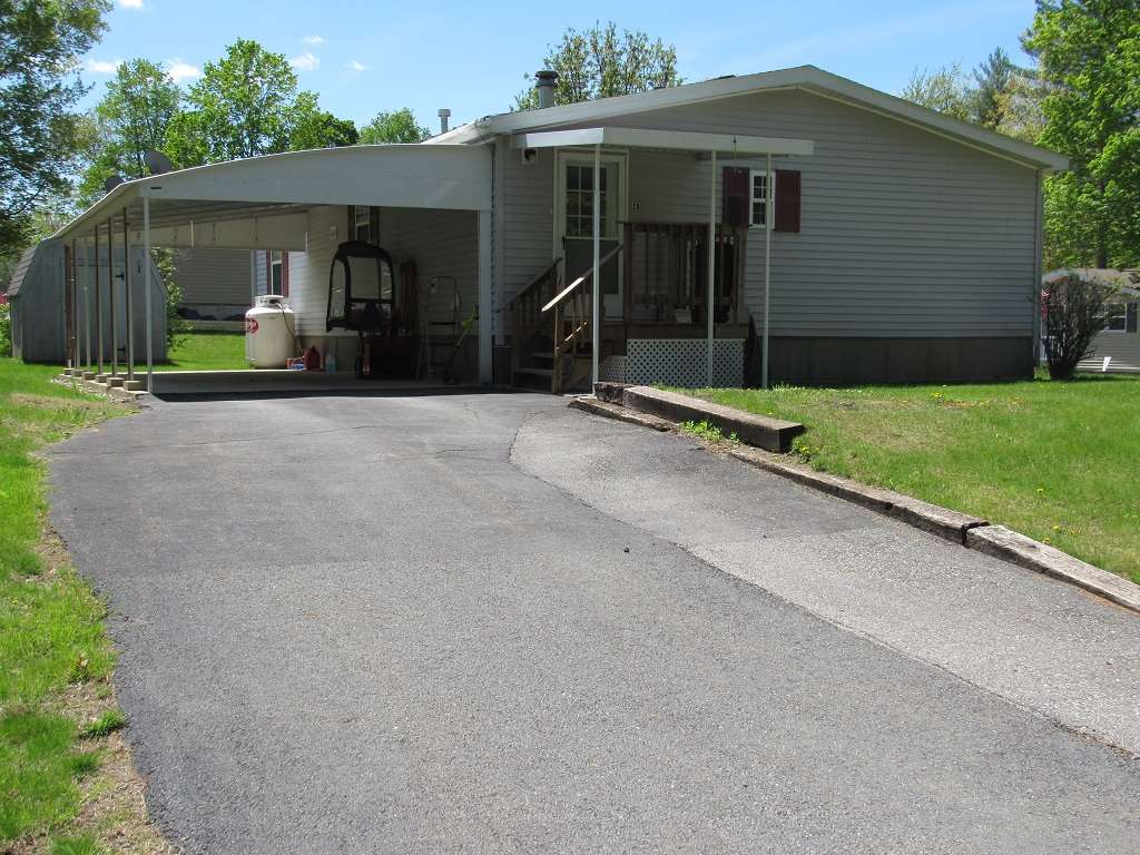 20 Emily, Claremont, NH 03743