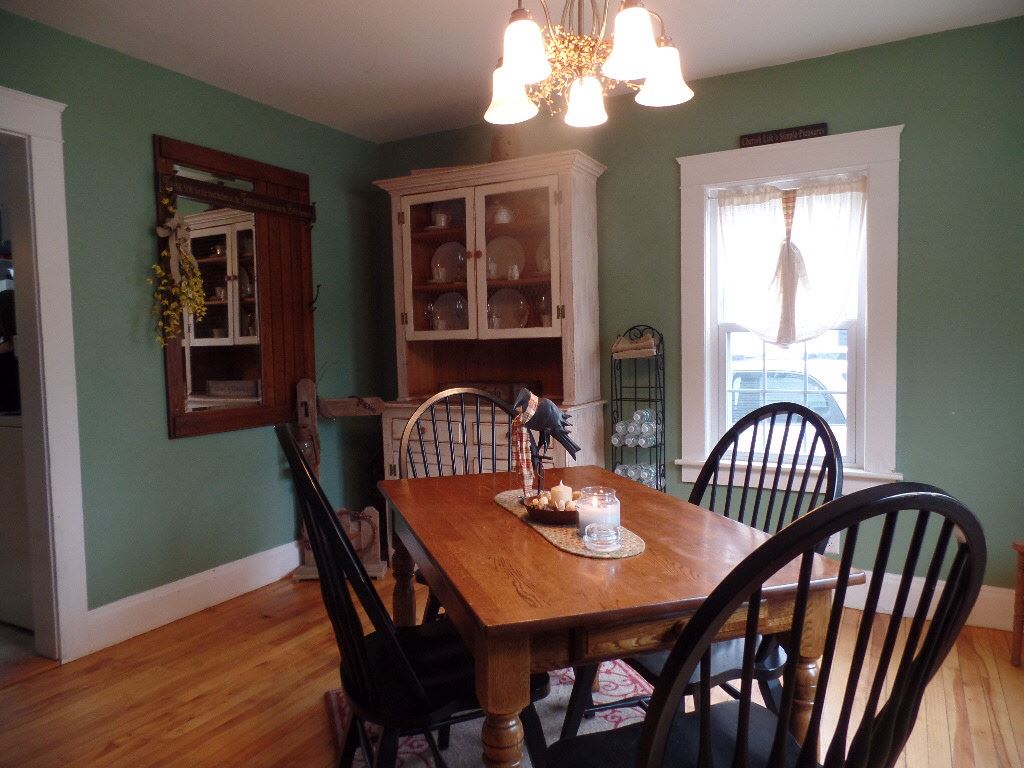 64 Park Avenue, Claremont, NH 03743