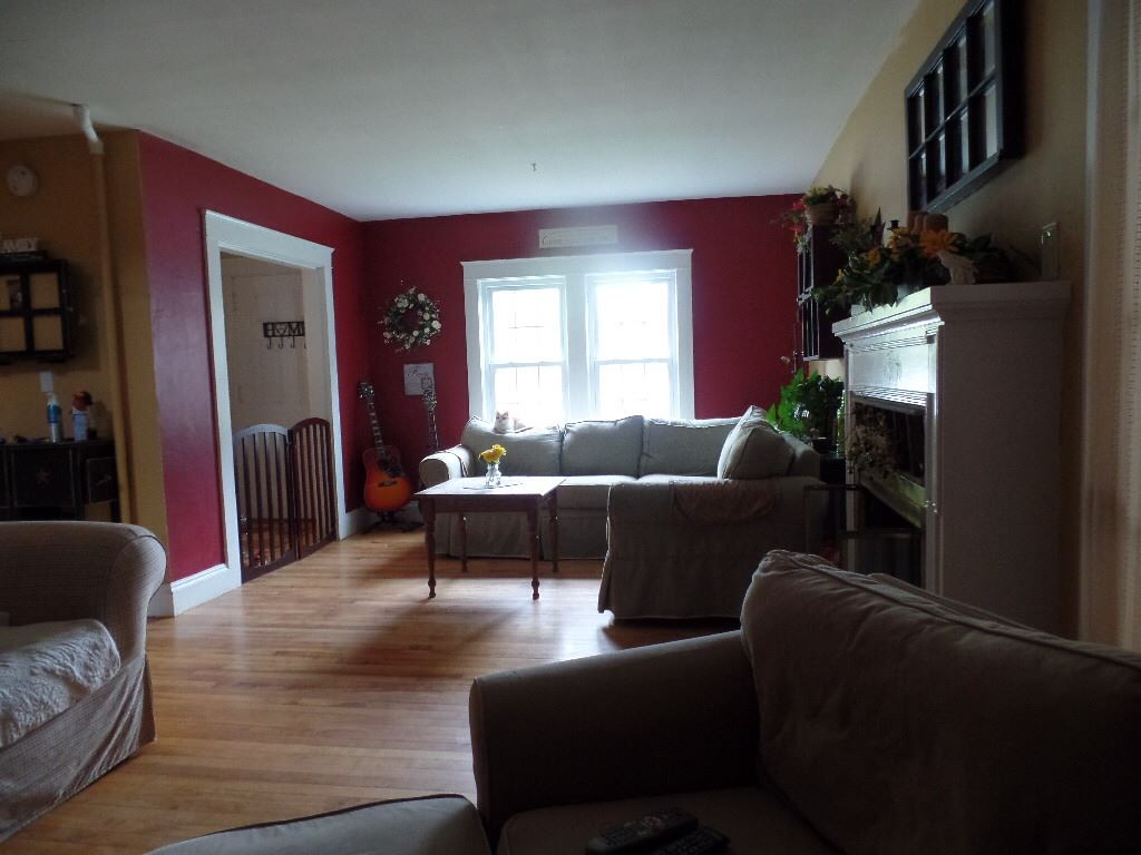 64 Park Avenue, Claremont, NH 03743