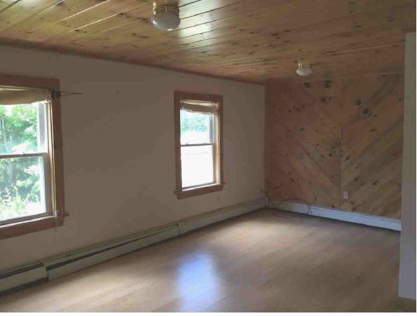136 Slab City RdClaremont, NH, 03743Sullivan County