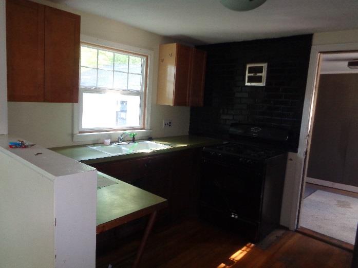 15 Barton StClaremont, NH, 03743Sullivan County