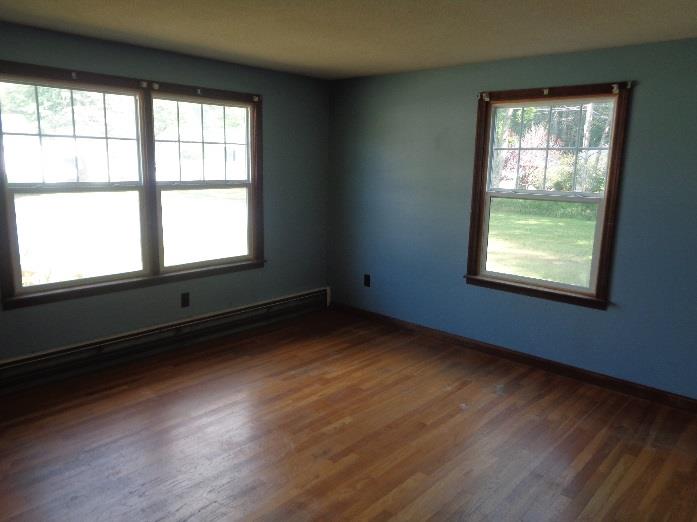 15 Barton StClaremont, NH, 03743Sullivan County