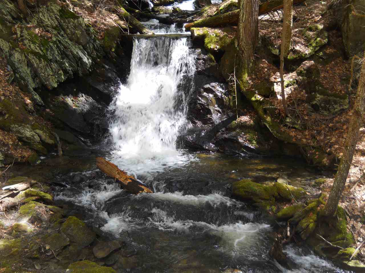 00 West Pass Road, Cornish, NH 03745