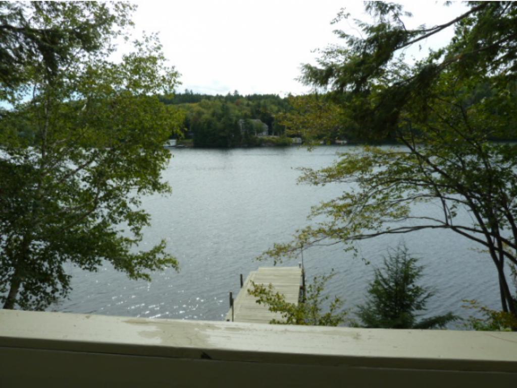 1058 Lake Avenue, Sunapee, NH 03751