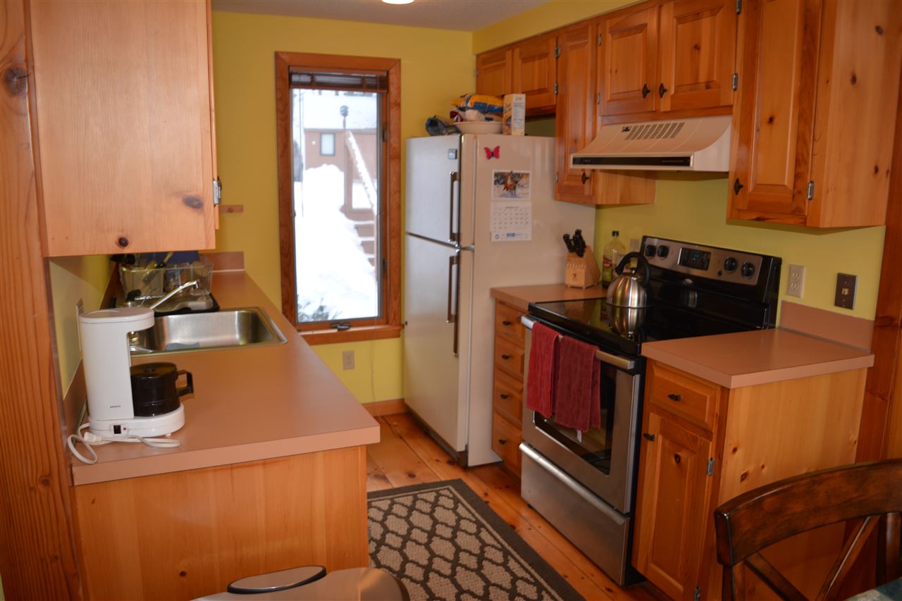 815 Covered Bridge Lane, Grantham, NH 03753