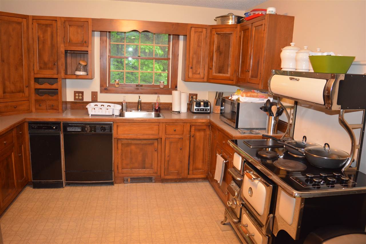 442 Olde Farms Road, Grantham, NH 03753