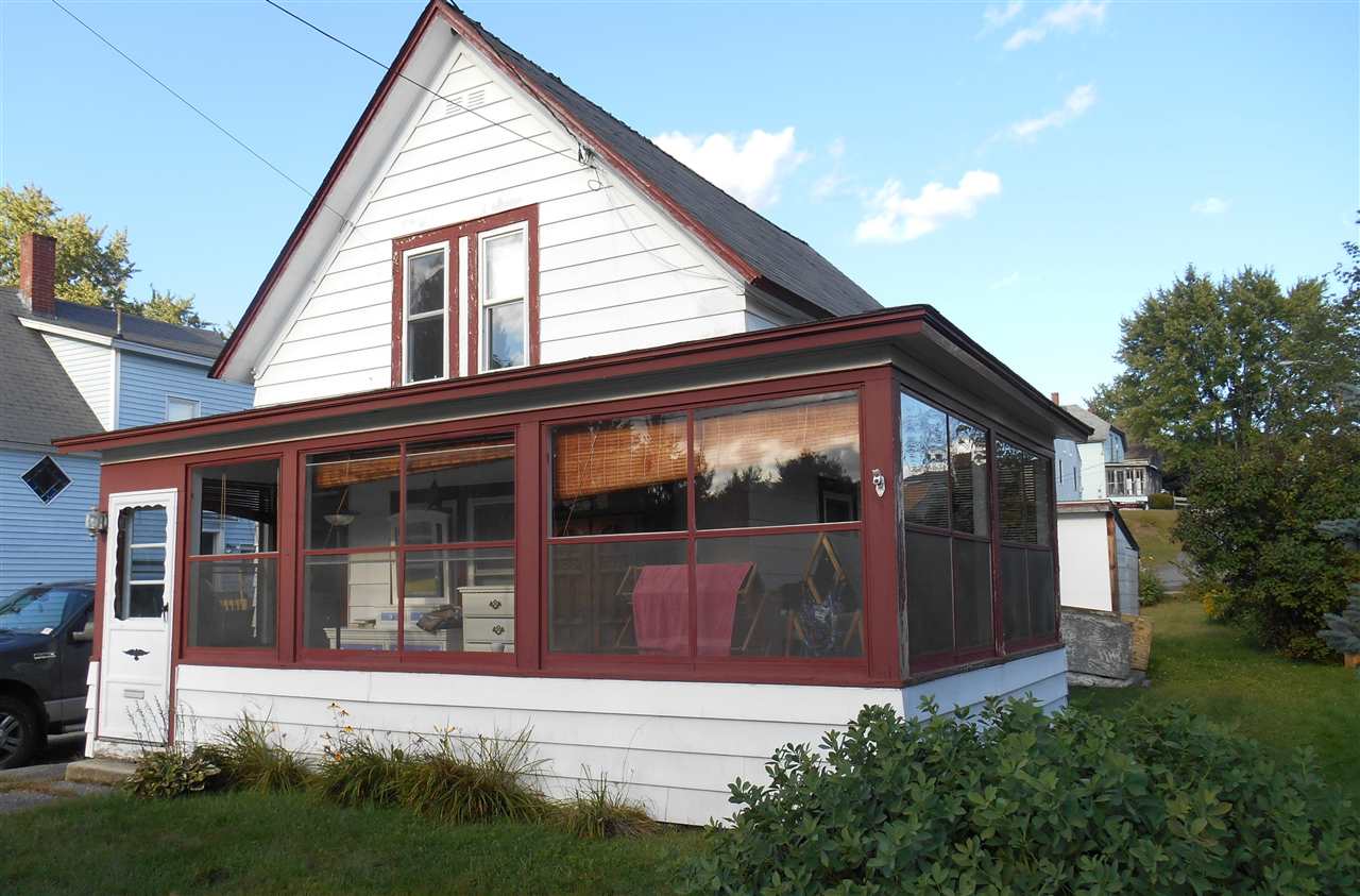 35 Middle Street, Newport, NH 03773