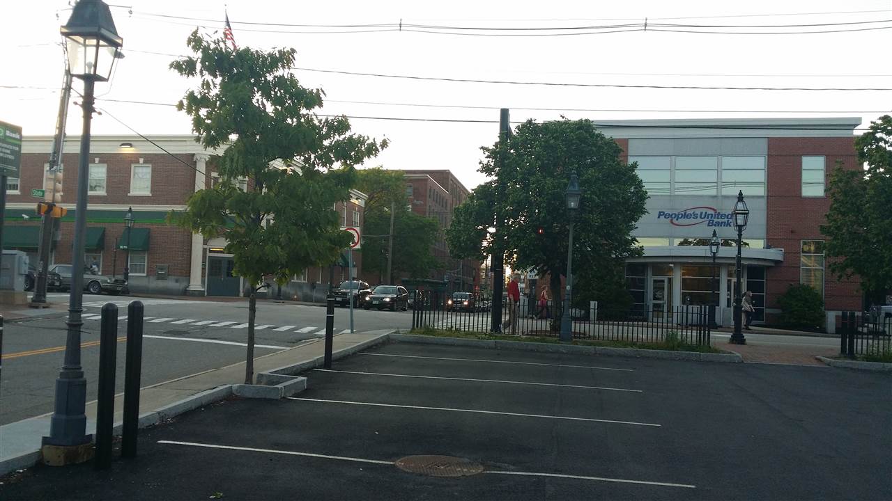12A Fleet Street, Portsmouth, NH 03801