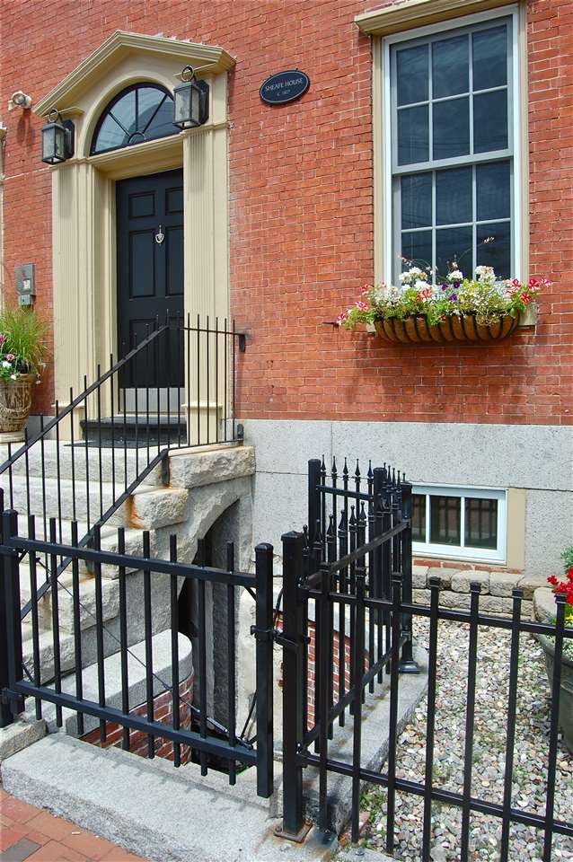 159 1B State Street, Portsmouth, NH 03801