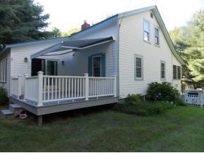 85 Railroad Ave, Alton, NH 03810