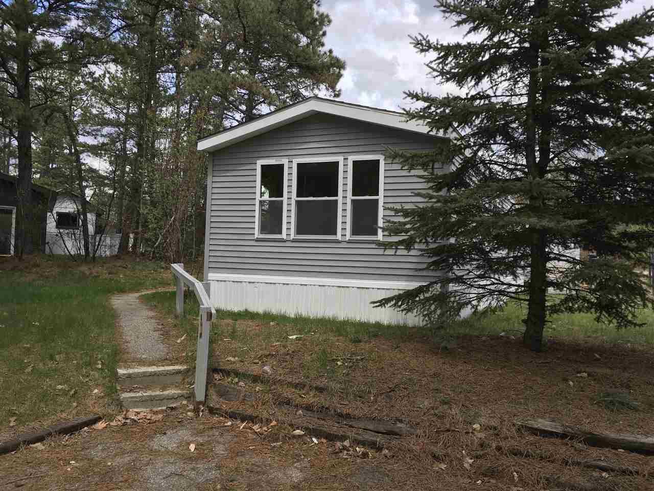12 Mayflower Lane, Ossipee, NH 03814