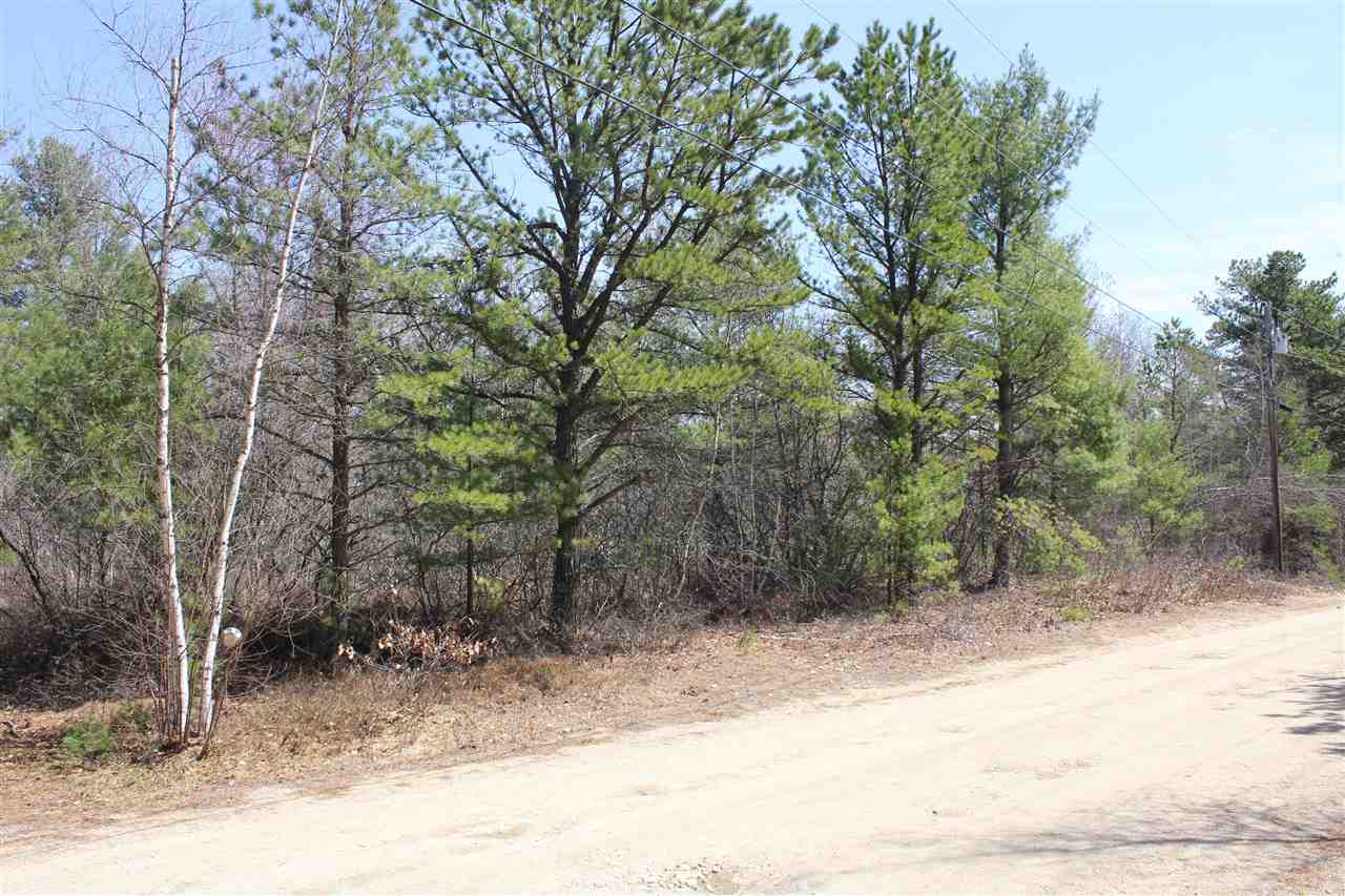 33 Pleasure Lands Glade Road, Ossipee, NH 03814