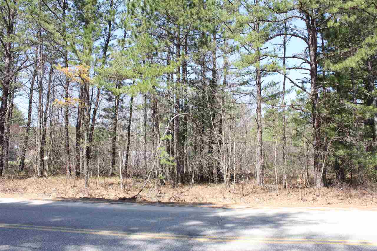 19 Deer Cove Road, Ossipee, NH 03814