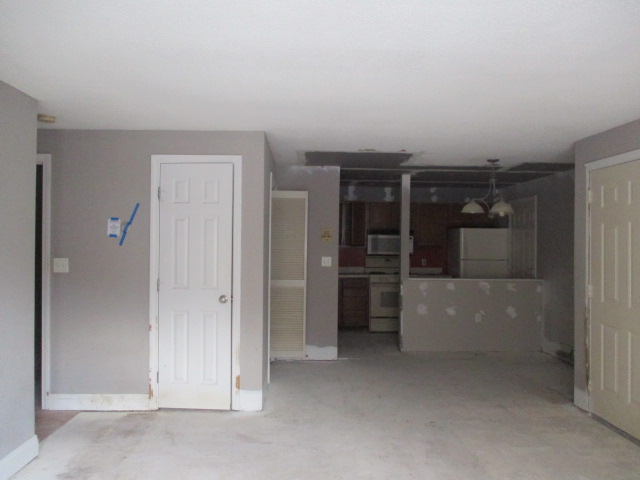 50 Brookside Dr F1Exeter, NH, 03833Rockingham County