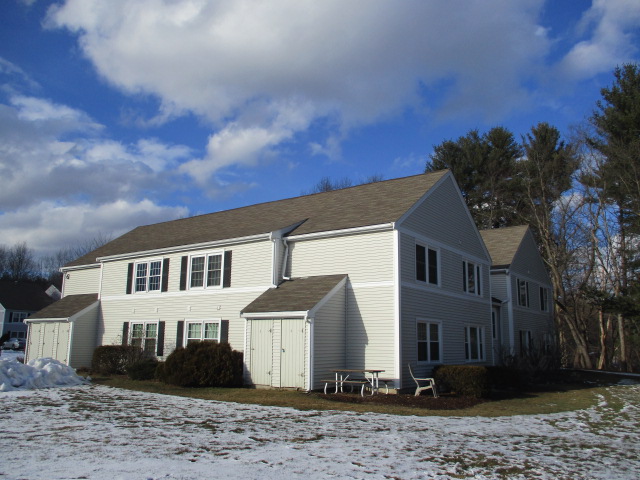 50 Brookside Dr F1Exeter, NH, 03833Rockingham County