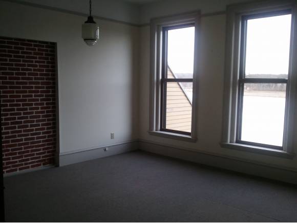 123 Water Street, Exeter, NH 03833
