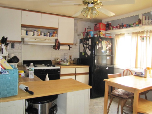 16 Wayland Circle, Exeter, NH 03833
