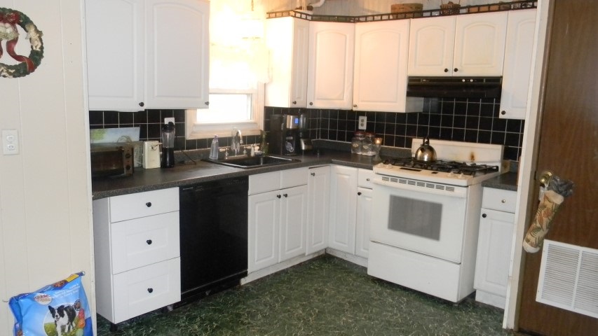 13 Juniper Street, Exeter, NH 03833