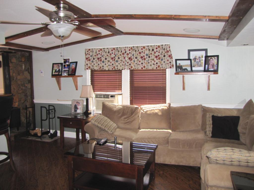 53 Hilton Avenue, Exeter, NH 03833