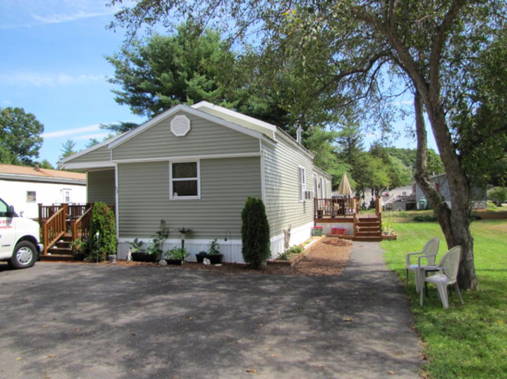 53 Hilton Avenue, Exeter, NH 03833