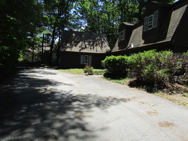 13 Marilyn Park DrHampstead, NH, 03841Rockingham County