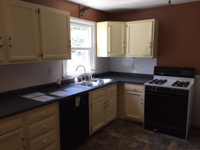 17 School StHampstead, NH, 03841Rockingham County