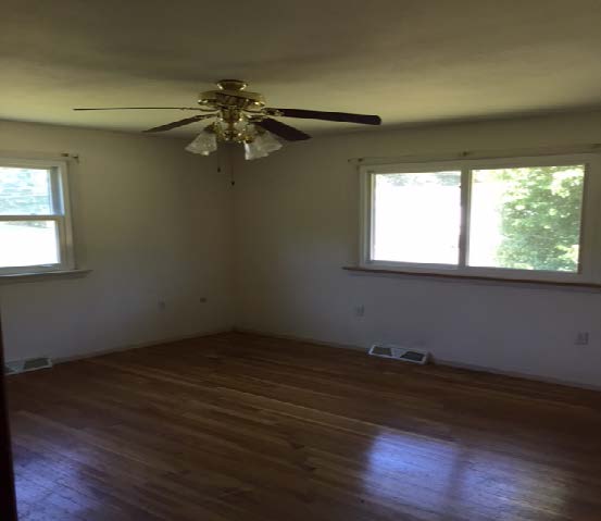 17 School StHampstead, NH, 03841Rockingham County
