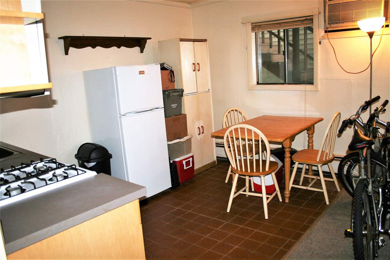 933 Ocean Boulevard Boulevard, Hampton, NH 03842