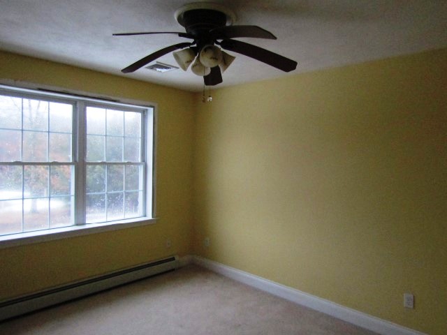32 Pillsbury PasturKingston, NH, 03848Rockingham County