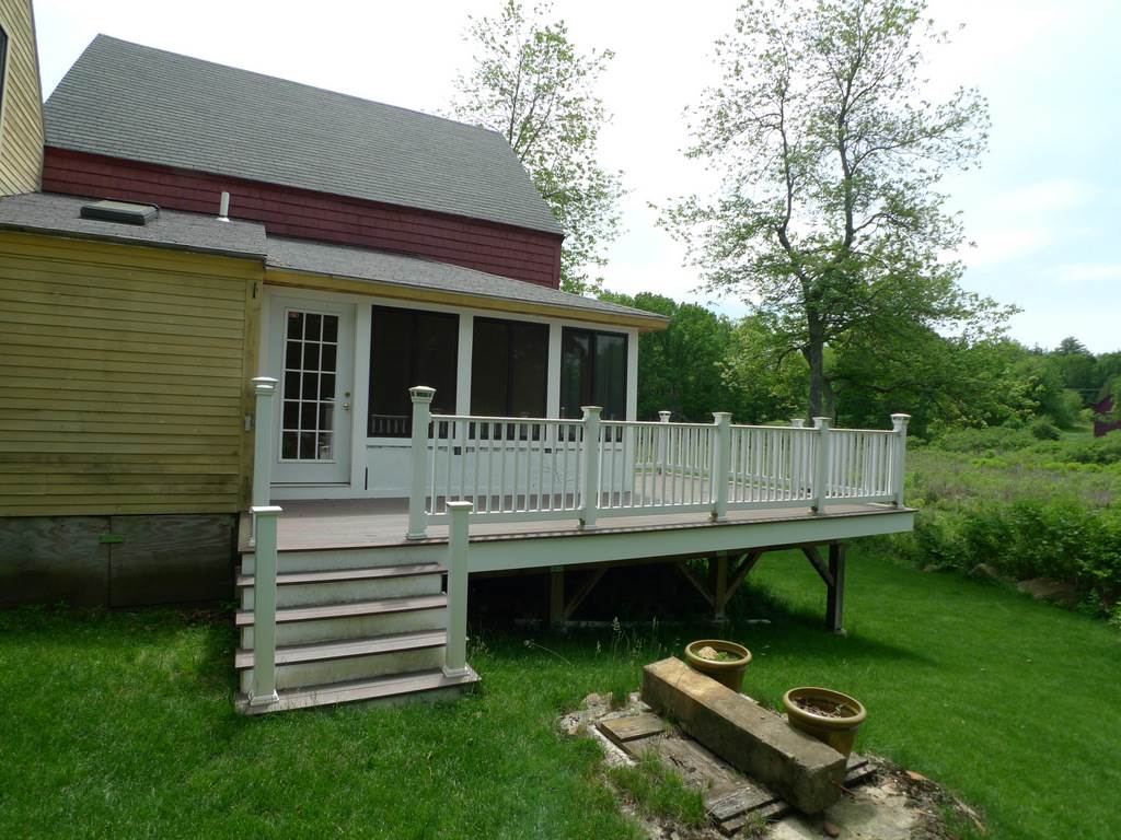 22 Cheney Road, Kingston, NH 03848