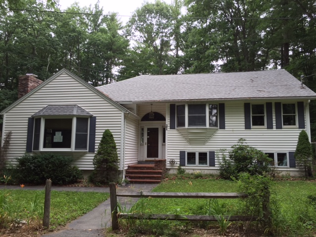 21 1st StreetKingston, NH, 03848Rockingham County