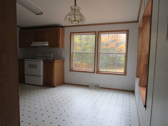 443 Middleton RoadMilton, NH, 03851Strafford County