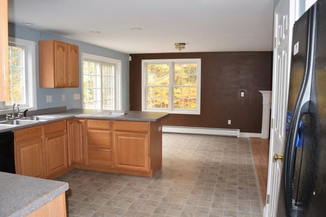 10 Dames Brook DriveMilton, NH, 03851Strafford County