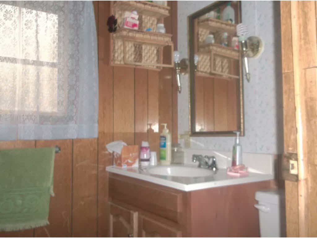 12 Meadow Drive, Ossipee, NH 03864