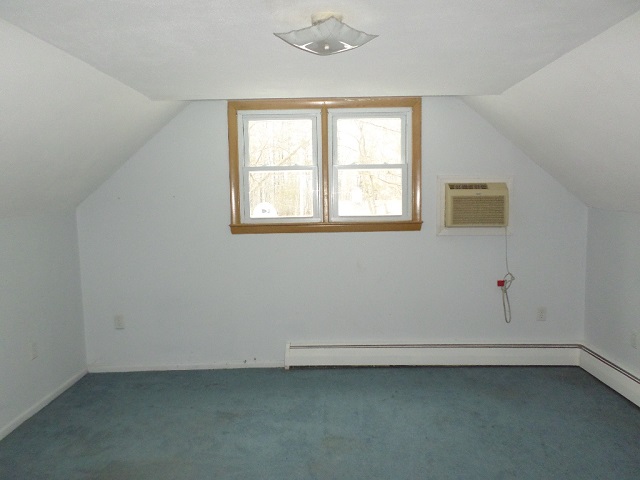 9 Fran AvePlaistow, NH, 03865Rockingham County