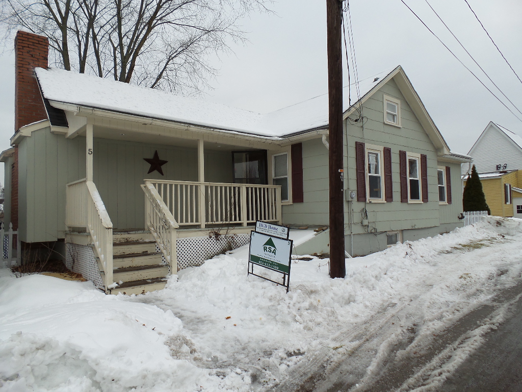 5 Wyvern LnRochester, NH, 03867Strafford County