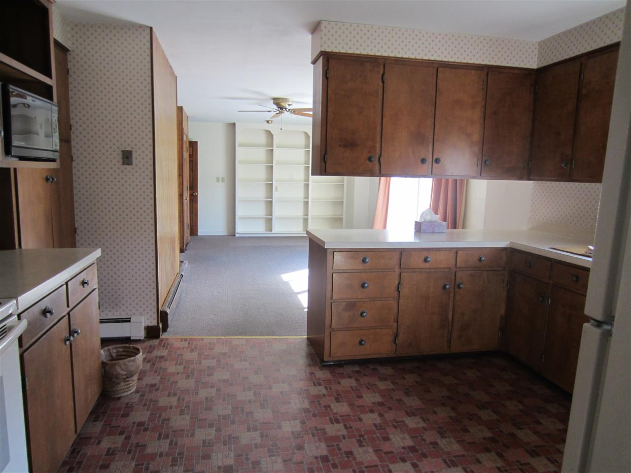 18 Eastern Avenue, Rochester, NH 03867