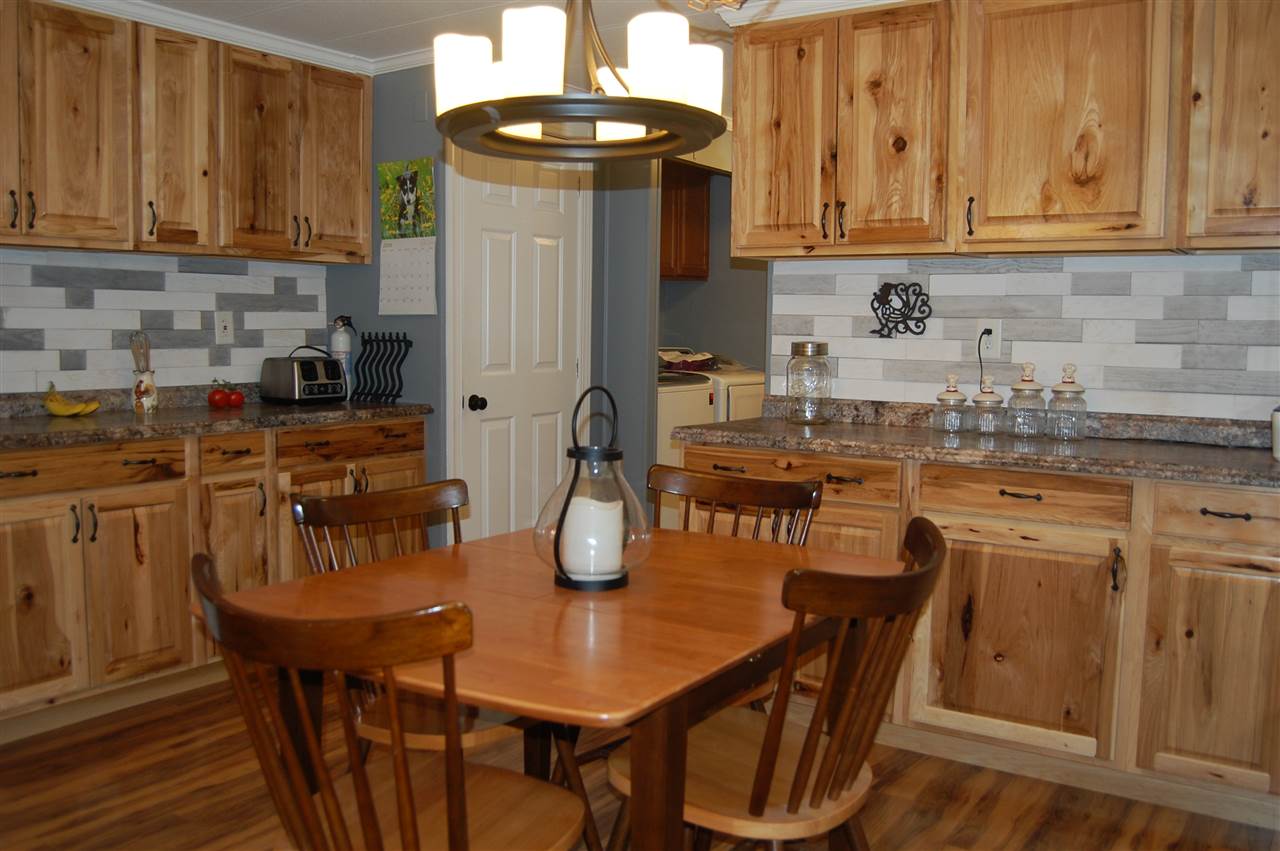 8 Roseberry Lane, Rochester, NH 03867