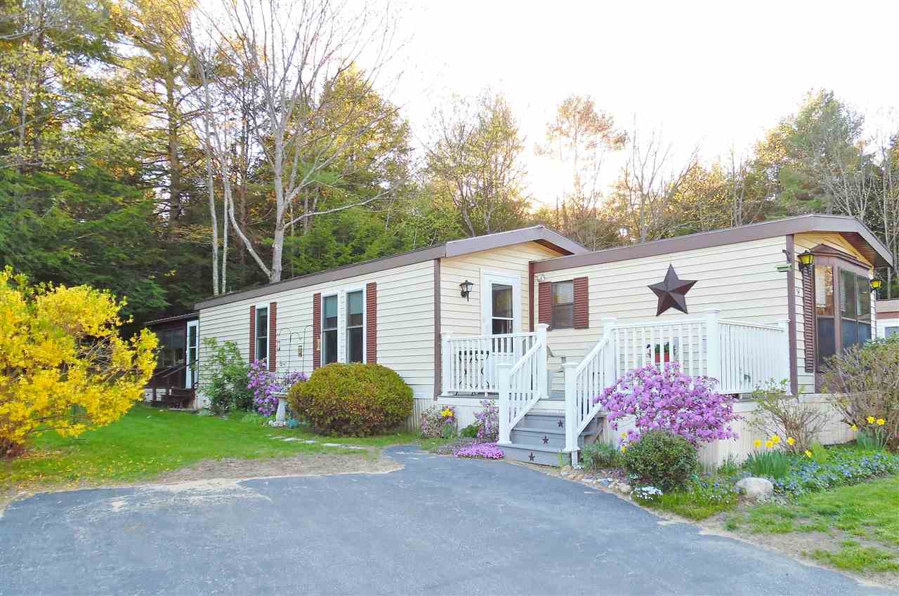 54 Monadnock Dr, Rochester, NH 03867